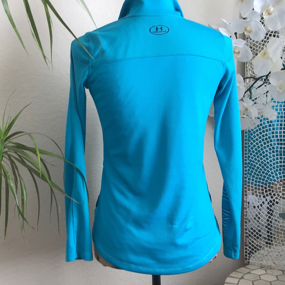 UnderArmour long Sleeve - Picture 2 of 7